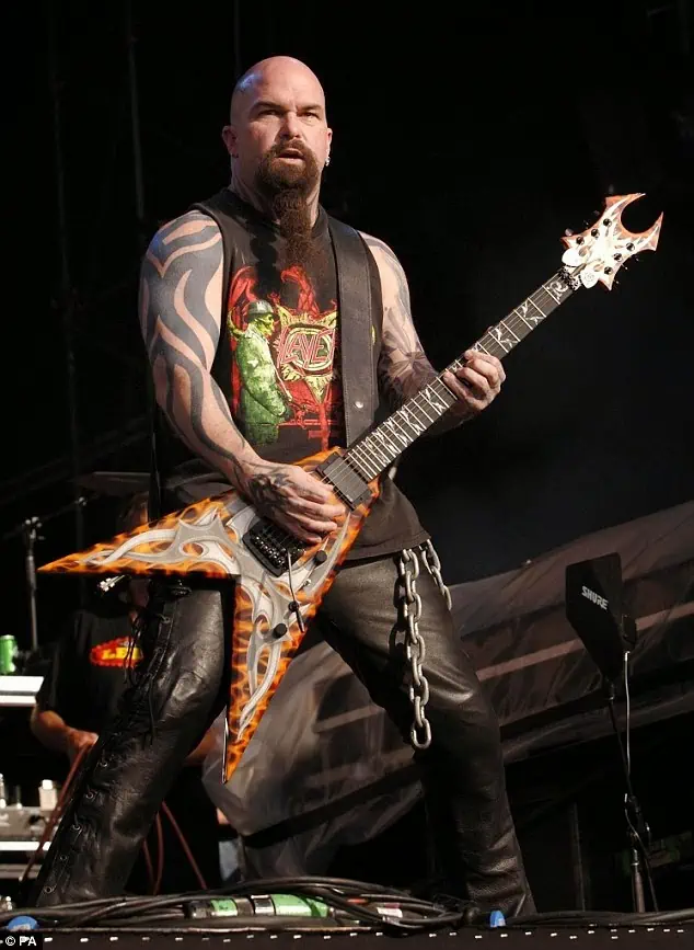 You are currently viewing KERRY King’s new band will debut in 2024!!