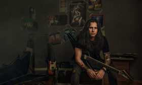 Read more about the article Gus G. (Firewind, solo) on metalwar.gr