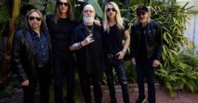 Read more about the article Judas Priest – “Crown Of Horns” νέο single (video)