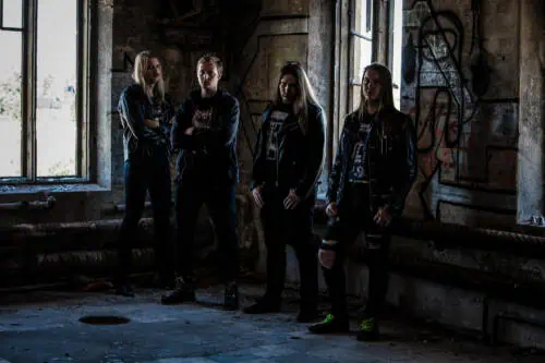 Read more about the article Οι BLOODCROSS κάνουν πρεμιέρα κομματιού στο NoCleanSinging.com συμμετέχουν μέλη των ANGELSCOURGE