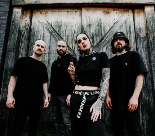 Read more about the article Οι JINJER κυκλοφορούν το νέο τους single “Rogue” συνοδευόμενο από επίσημο μουσικό βίντεο!